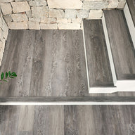 FINELY LUXURY VINYL PLANKS